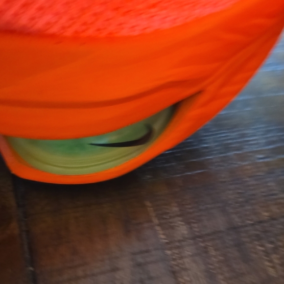 Nike Alphafly Next% 2 in Bright Orange - Picture 10 of 15